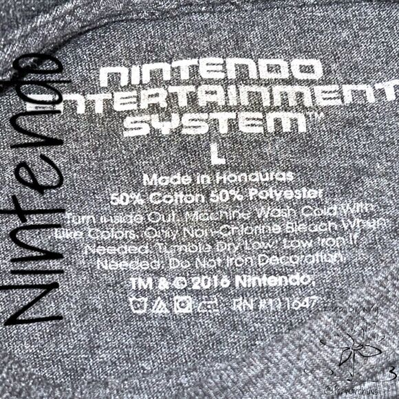 Nintendo Classically Trained Size Large - Picture 5 of 9